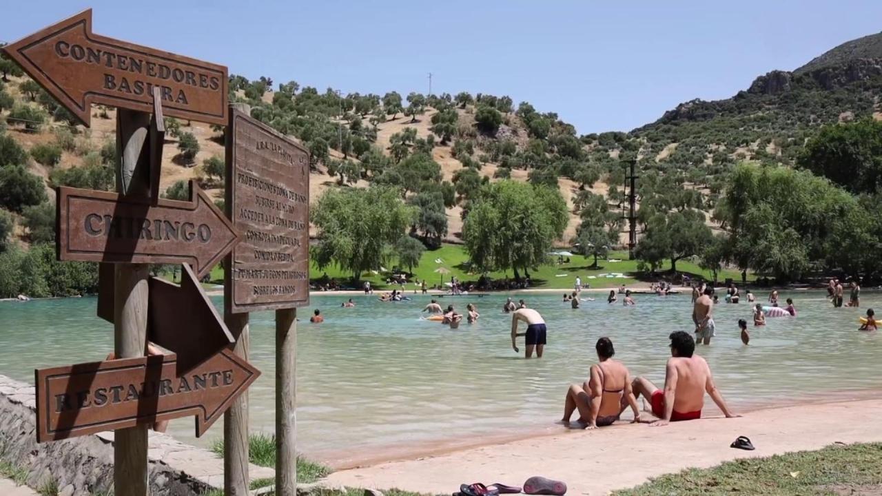 El Detalle Apartamento Y Estudio Zahara De La Sierra Dış mekan fotoğraf