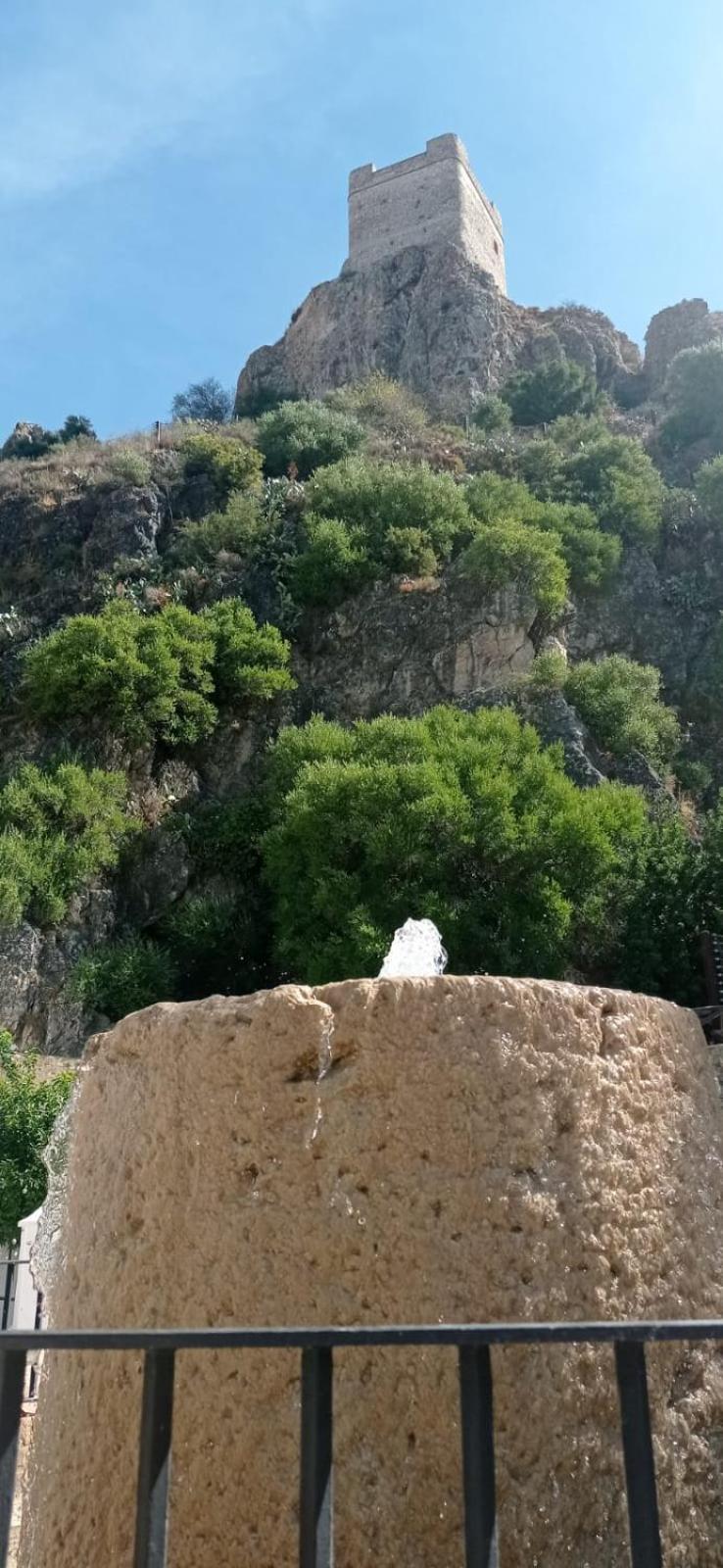 El Detalle Apartamento Y Estudio Zahara De La Sierra Dış mekan fotoğraf